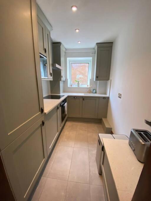 2 Double Bedroom Charming Chelsea Apartment London Exterior foto